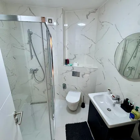 Apartment Luxury Tower-free Garage *