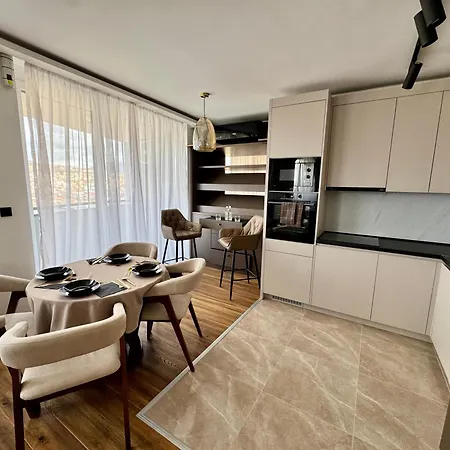 Luxury Tower-free Garage * Sarajevo