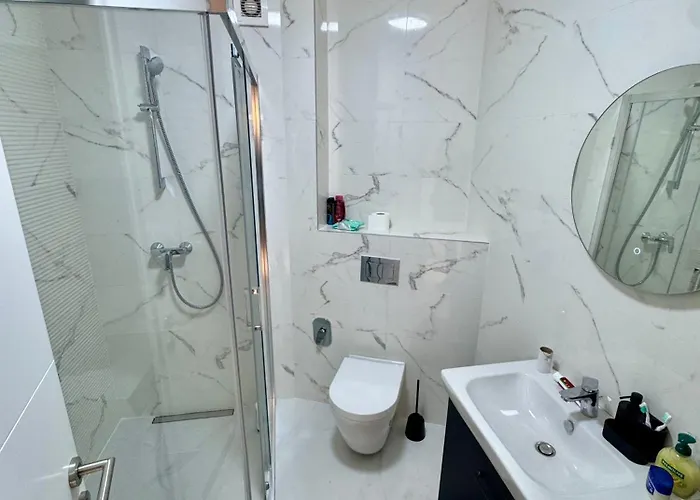 Apartment Luxury Tower-free Garage *