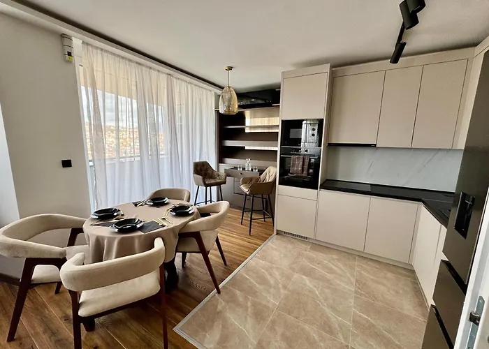 Luxury Tower-free Garage * Sarajevo