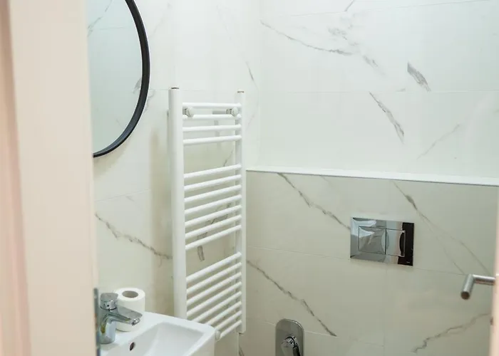 Luxury Tower-free Garage *